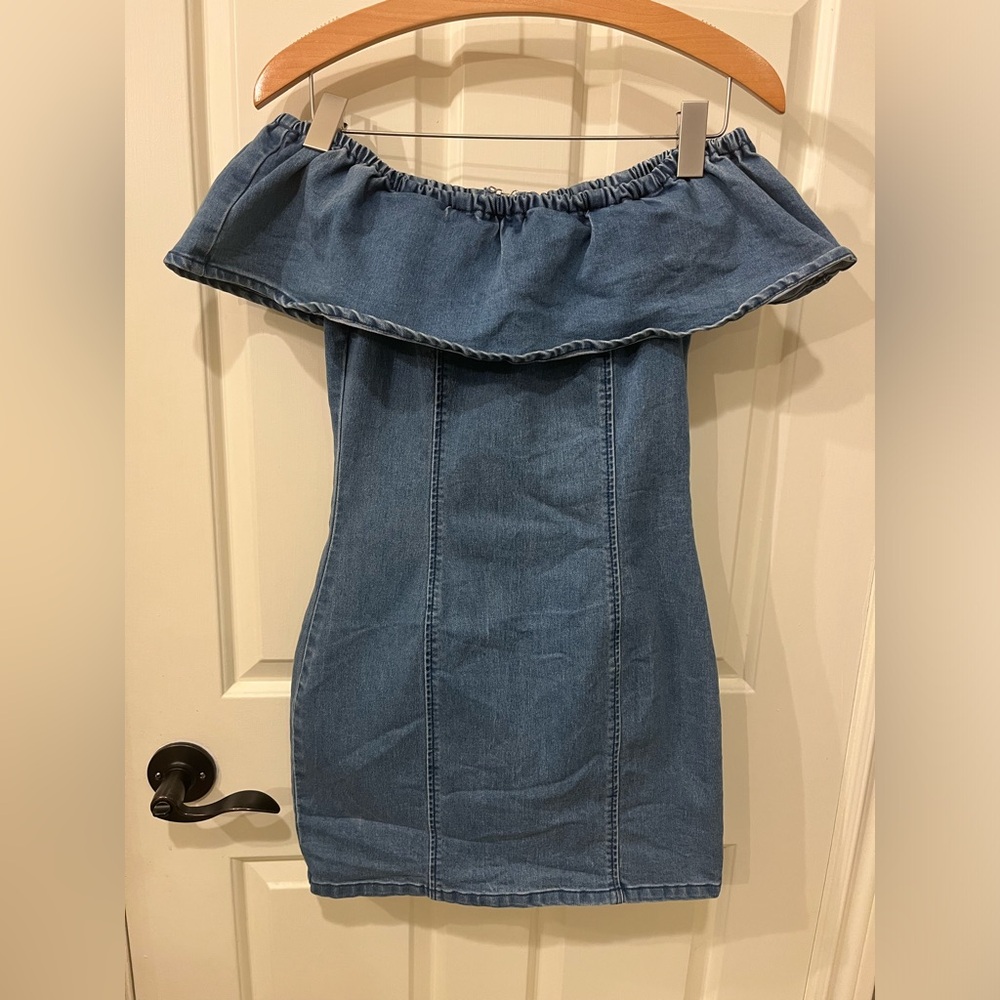 MINKPINK Off-Shoulder Denim Dress